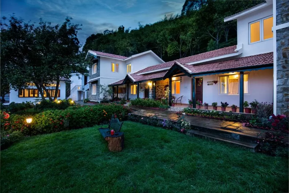 Photo of Naidupuram, Kodaikanal by Varsha Banerjee