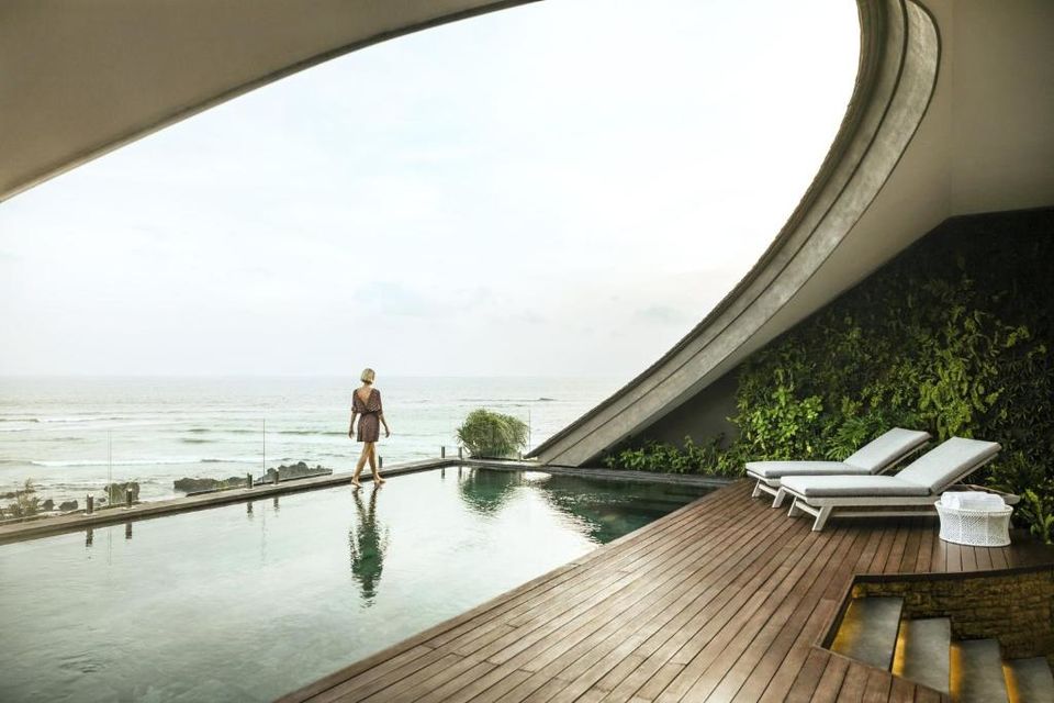 Photo of 10 Best Luxury Resorts In Bali For Honeymooners by Varsha Banerjee (Crazy Jetsetters)