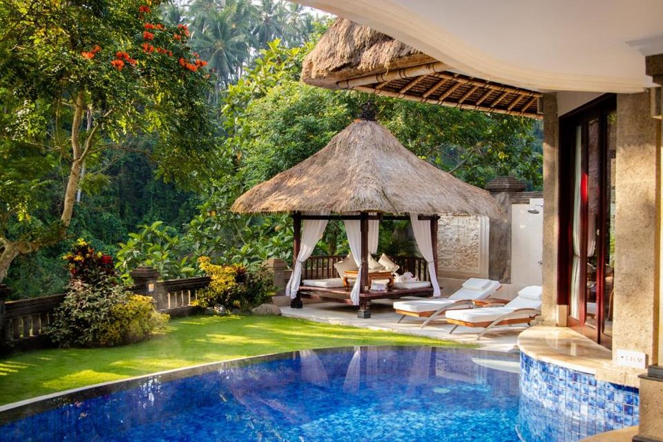 Photo of 10 Best Luxury Resorts In Bali For Honeymooners by Varsha Banerjee (Crazy Jetsetters)
