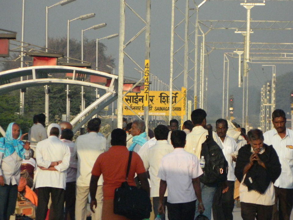 Photo of Shirdi Sai Baba Temple: The Ultimate Guide You Need To Plan Your Pilgrimage by Varsha Banerjee (Crazy Jetsetters)