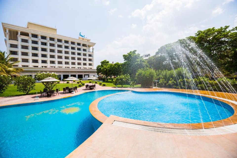 Photo of 10 Amazing Hotels In Shirdi Near Temple That Fits Every Pocket by Varsha Banerjee (Crazy Jetsetters)