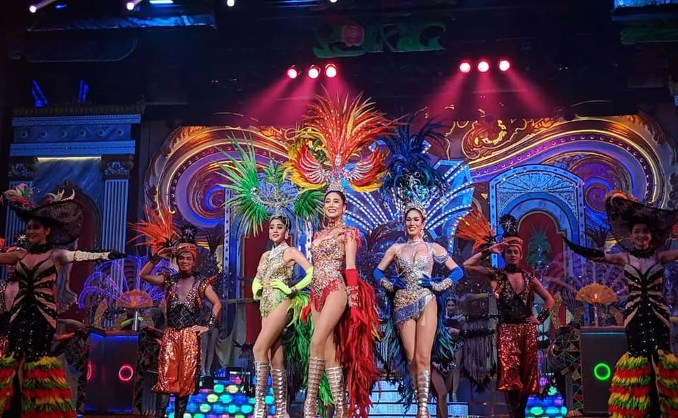 Photo of An Adult’s Comprehensive Guide To The Crazy Bangkok Nightlife by Varsha Banerjee (Crazy Jetsetters)