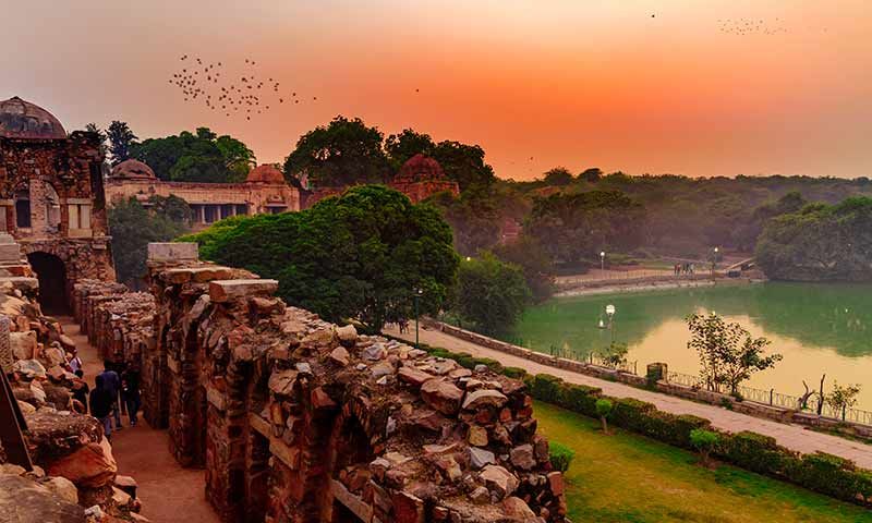 Photo of This Metro Line in Delhi is the Most Happening One For The Ultimate Shopping and Food Experiences by Varsha Banerjee