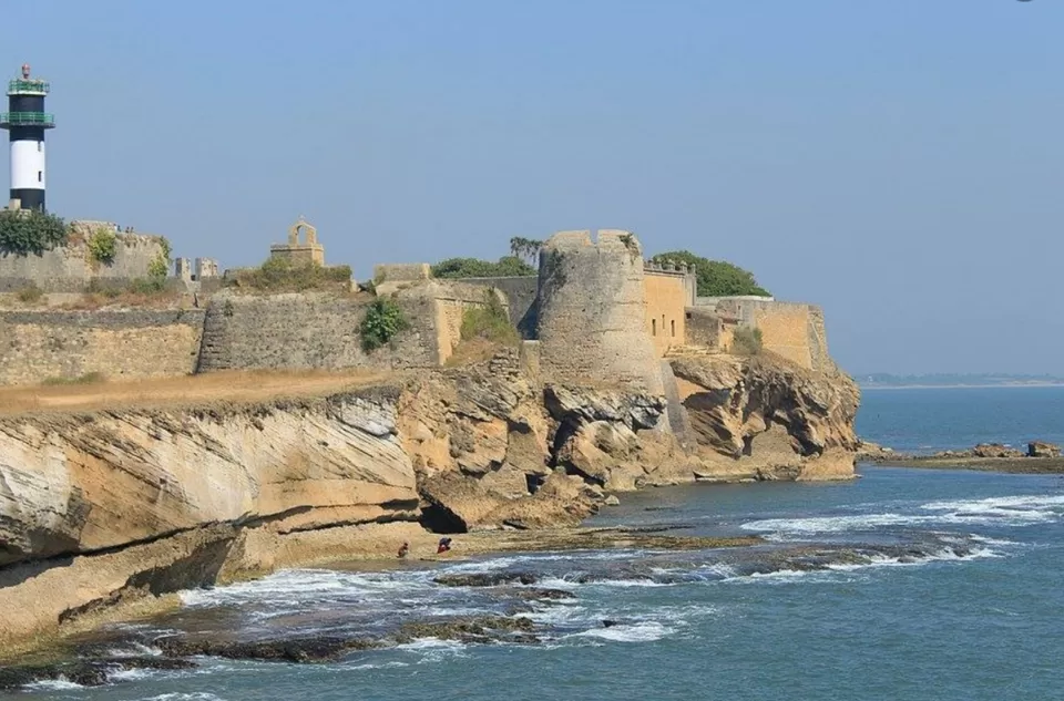 Photo of Diu Harbour, Gir Somnath by Varsha Banerjee