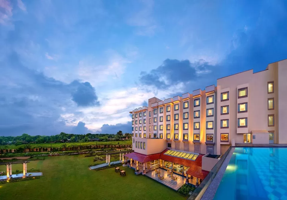 Photo of Top 7 Hotels In Bhubaneswar For A Relaxing Staycation! by Varsha Banerjee