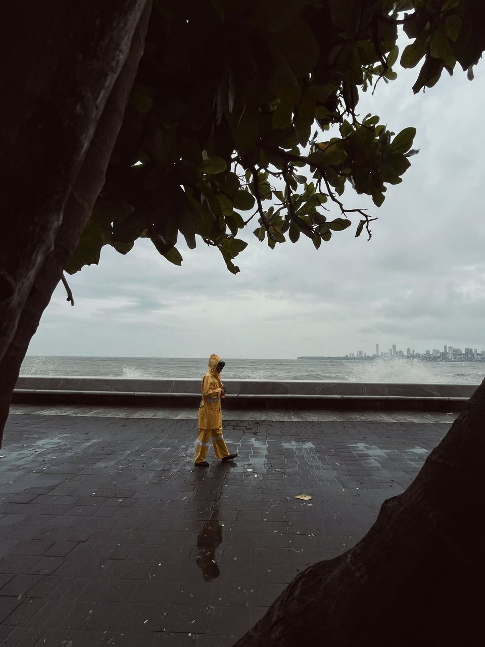 Photo of Mumbaikars say vibe of Marine drive hits different during monsoon. by Aakash Vishwakarma