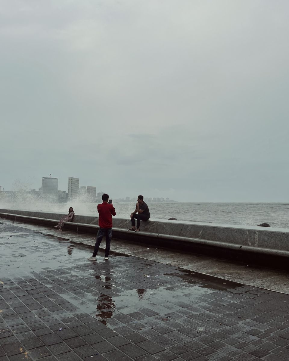 Photo of Mumbaikars say vibe of Marine drive hits different during monsoon. by Aakash Vishwakarma