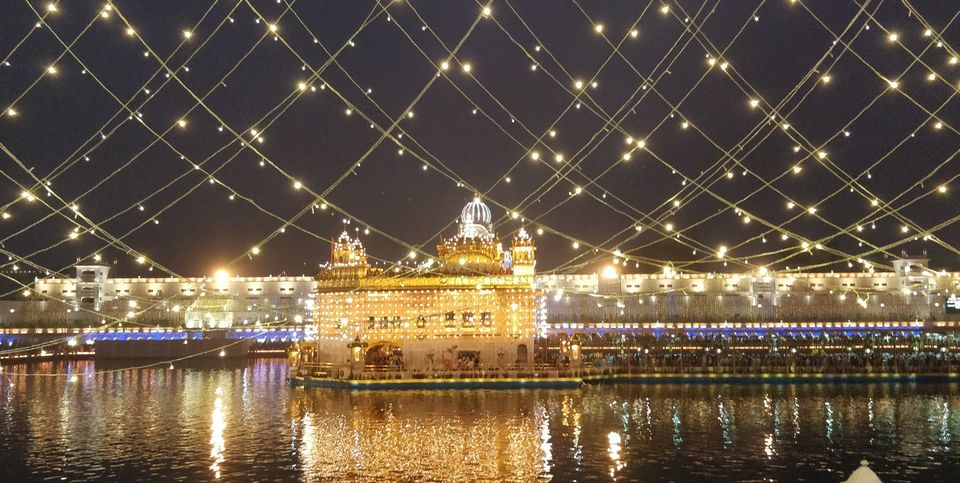 Photo of Sri Harmandir Sahib, Amritsar by Neetu Banthia 