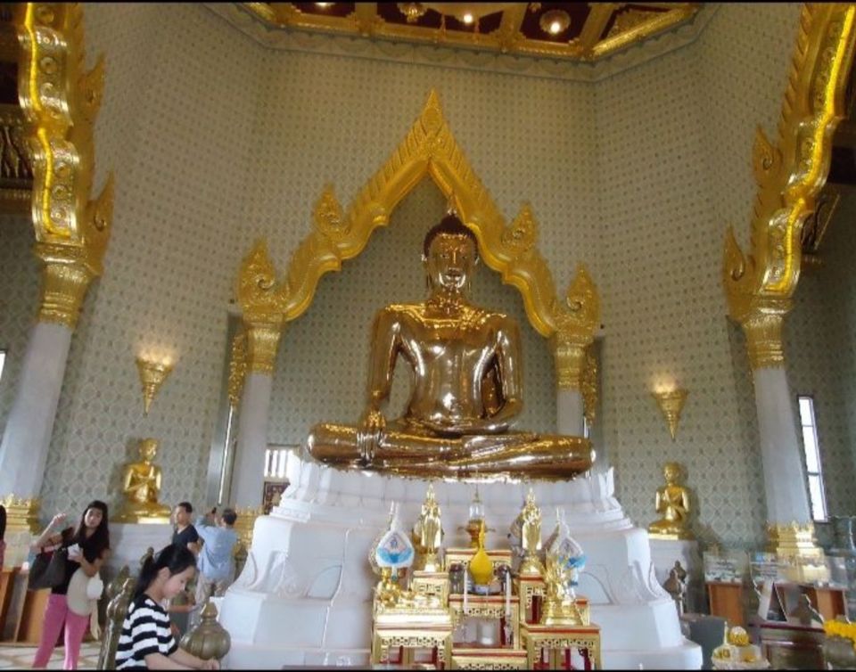 Photo of Bangkok - City of Ornate Shrines. by Sohini Roy.