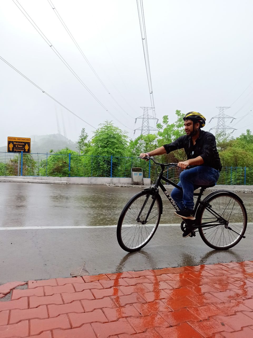 Photo of A Day trip to Statue Of Unity by Sunita Yadav