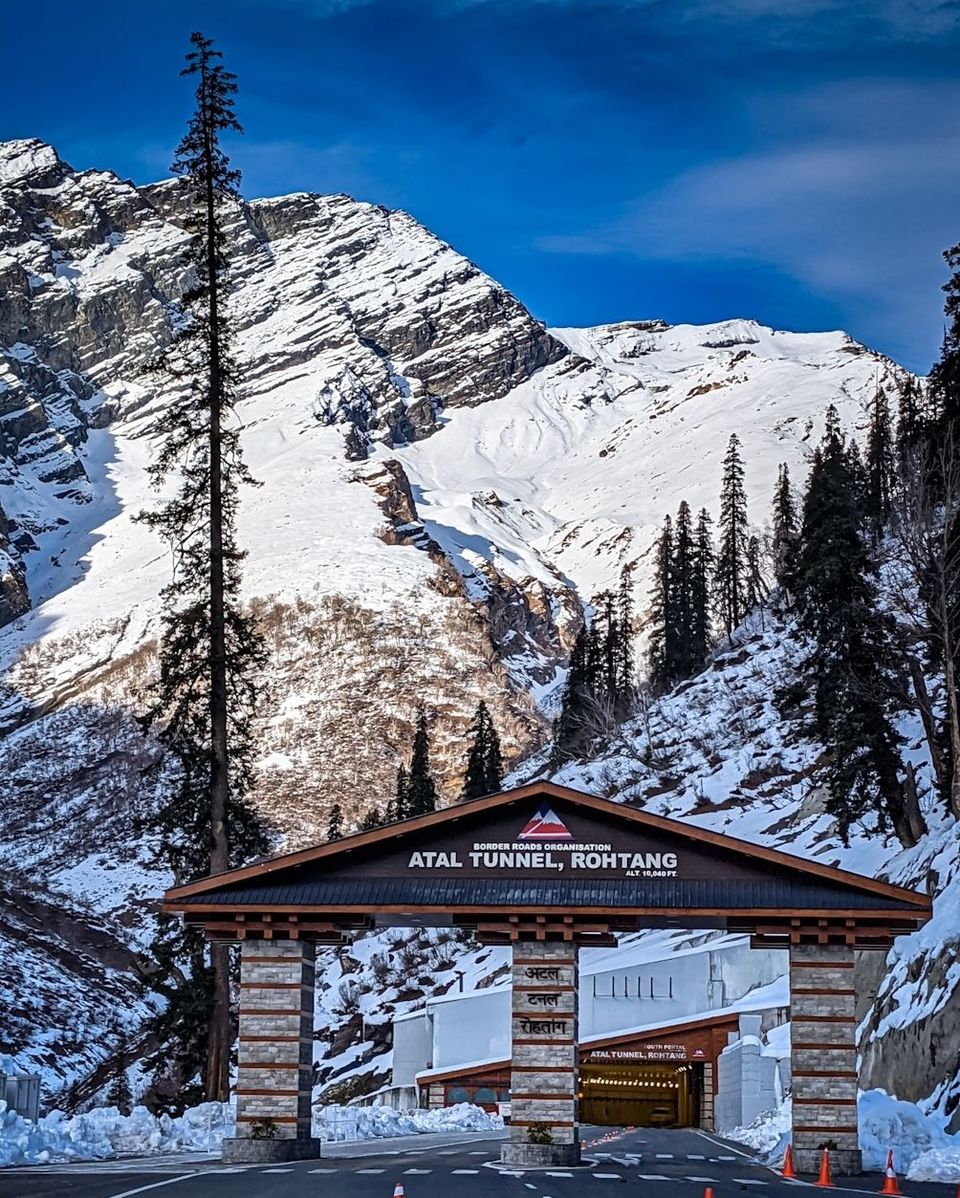 Photo of Delhi to Manali: A Guide to Travel to Your Favourite Hill Station in Himachal Pradesh by Arko Banerjee
