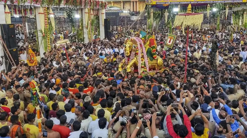 Photo of All you need to know about Chithirai Thiruvizha Festival in Madurai by Arko Banerjee