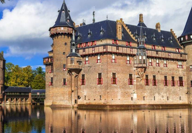 Photo of Tips When Visiting Netherlands For The First Time by Dayna Stephens