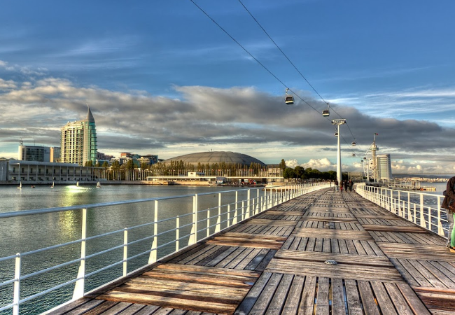 Photo of What You Should Know Before Visiting Lisbon, Portugal by Dayna Stephens