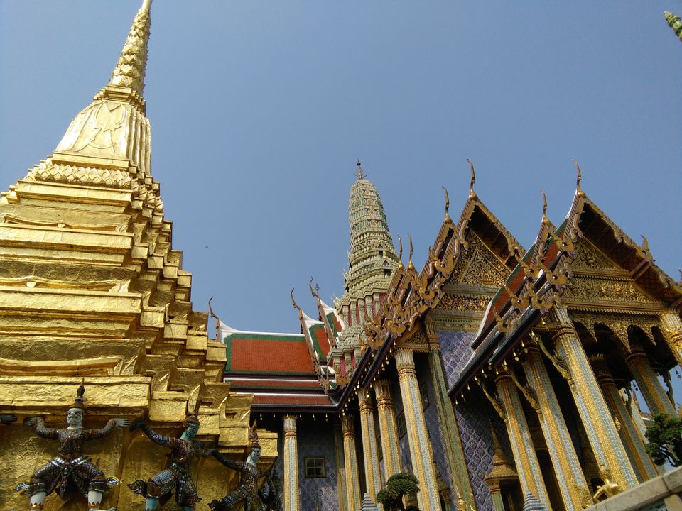 Photo of Bangkok, A Photo Blog: An Unfiltered View of the Thai Capital by Himanshu Dutta