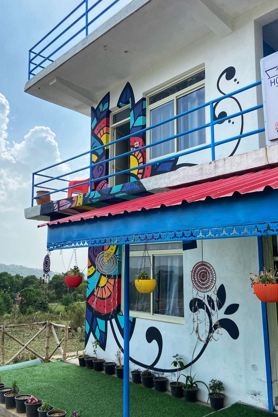 Photo of Best budget Hostel starting Rs 300/- a night in BIR for workation! by Breathe Travel Repeat
