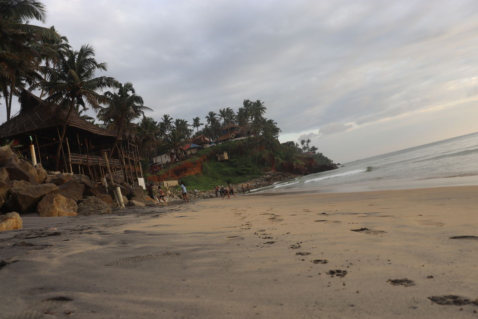 Photo of Varkala Beach, Kerala by Saikat Das