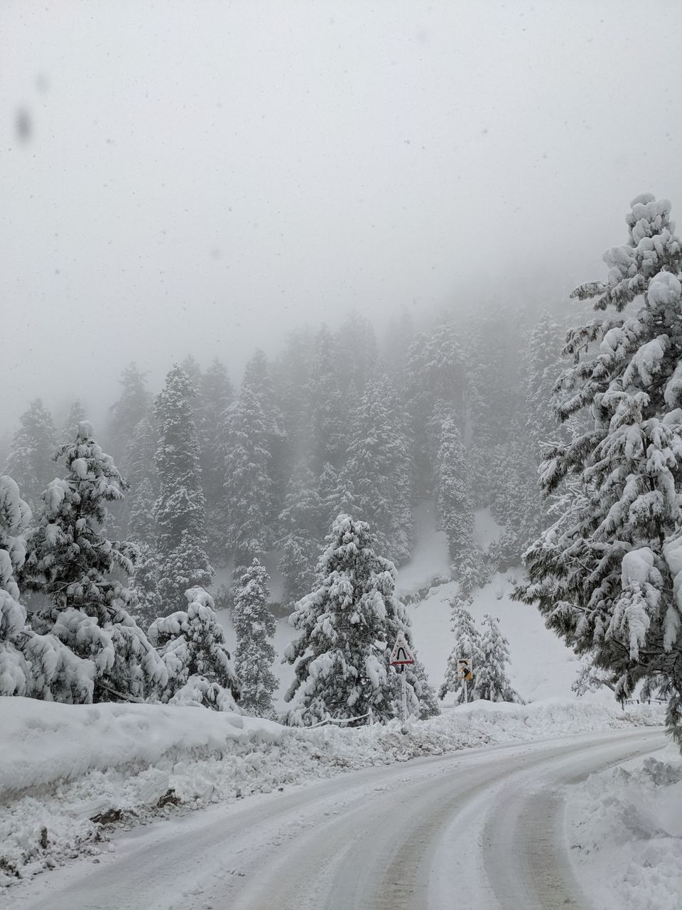 Photo of Kashmir - A 7 day itinerary by Chelsa (the.girl.traveller)