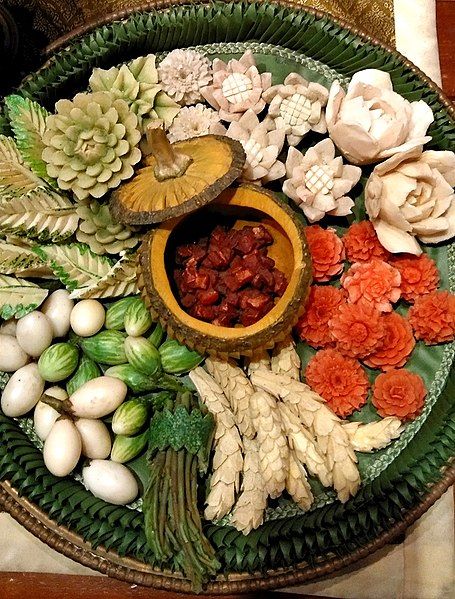 Photo of A Gastronomical Journey in Thailand – From Dining Like a Royal to Munching on Street Food by Peter Canecias