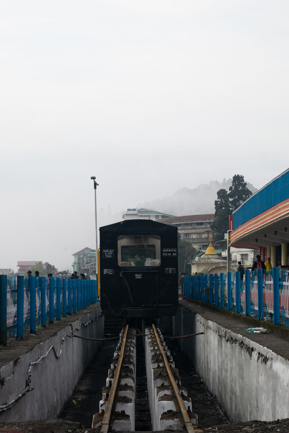 Photo of Queen of hills || Mall to Lamahata Park || Day 2 by Boiling stories