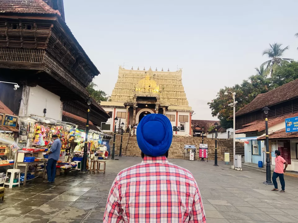Photo of श्री पद्मनाभस्वामी मंदिर - समृद्ध इतिहास और एक विवाद के साथ एक शानदार मंदिर... by Ranjit Sekhon Vlogs