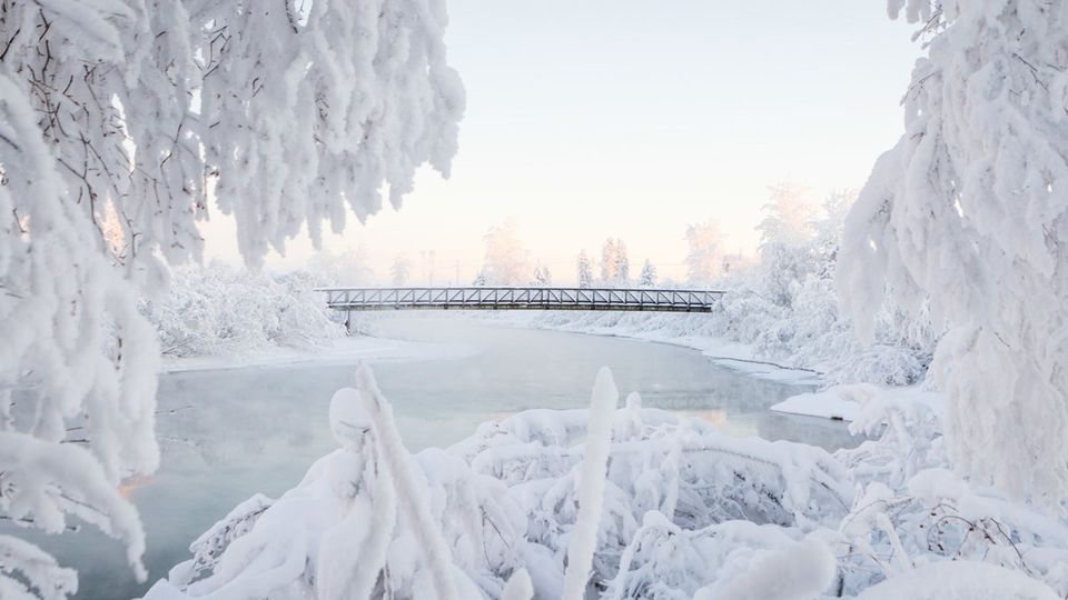 Photo of Top 5 Coldest Cities In The World By Ross Bracken І Ross Bracken Liverpool by Ross Bracken