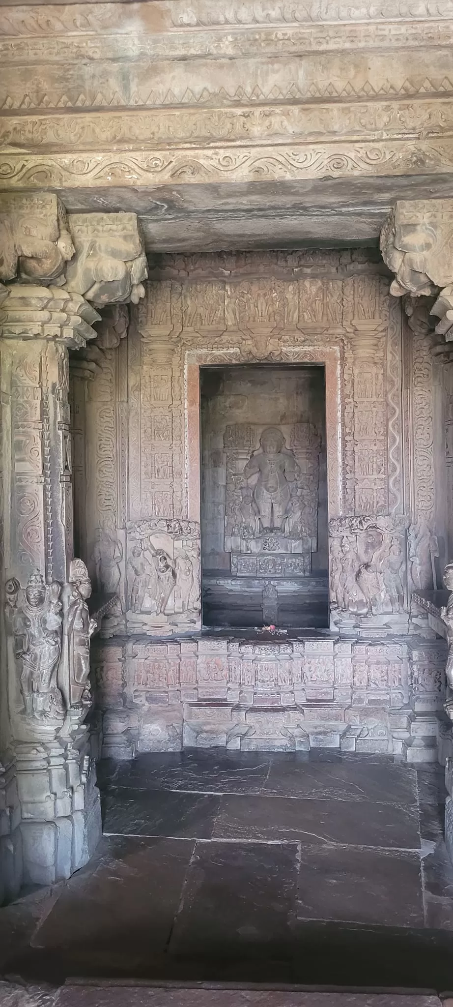 Photo of 11000 kms, 55 days, 9 states and glimpse of a foreign country – A mega road trip(6): Khajuraho by Purabi Chowdhury