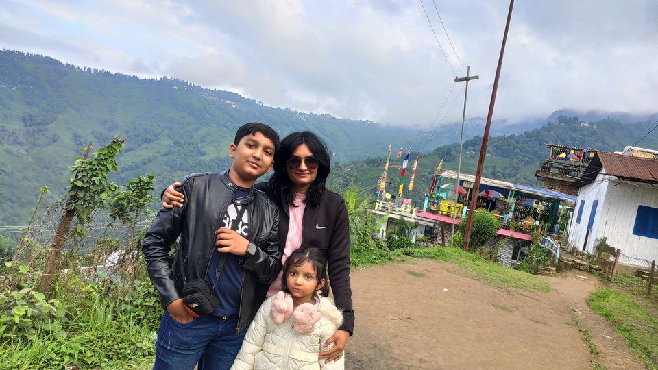 Photo of Darjeeling - Nepal (little bit) with my Lens by Yogesh K
