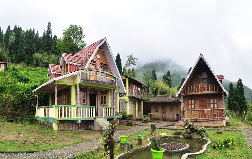 Photo of Darjeeling - Nepal (little bit) with my Lens by Yogesh K
