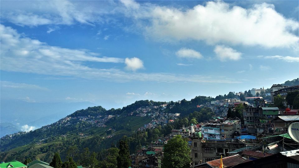 Photo of Darjeeling - Nepal (little bit) with my Lens by Yogesh K