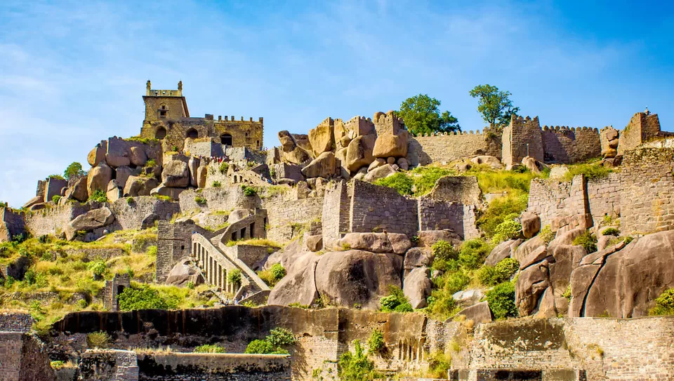 Photo of Golconda Fort, Hyderabad by Tanvi Shah (travelstoriesbytan)