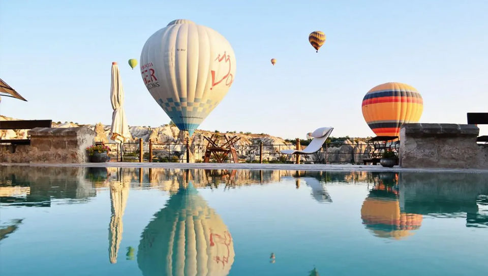 Photo of Elevate The Experience Of Your Vacation By Staying At These Exotic Cave Hotels In Cappadocia by Tanvi Shah (travelstoriesbytan)