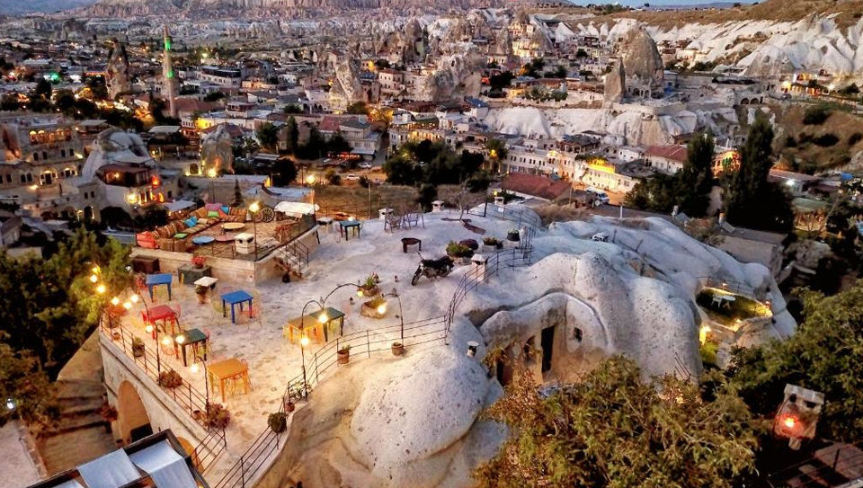 Photo of Elevate The Experience Of Your Vacation By Staying At These Exotic Cave Hotels In Cappadocia by Tanvi Shah (travelstoriesbytan)