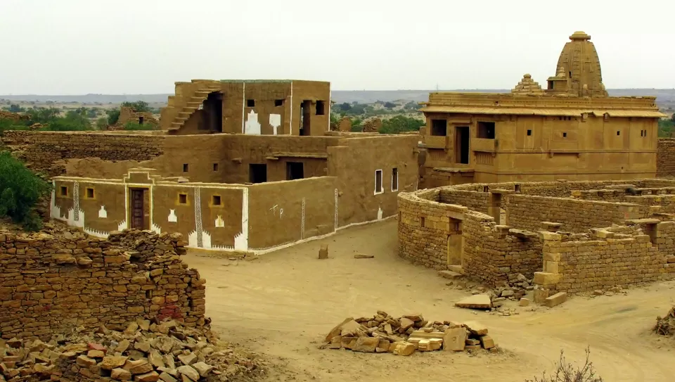 Photo of Kuldhara, Jaisalmer by Tanvi Shah (travelstoriesbytan)