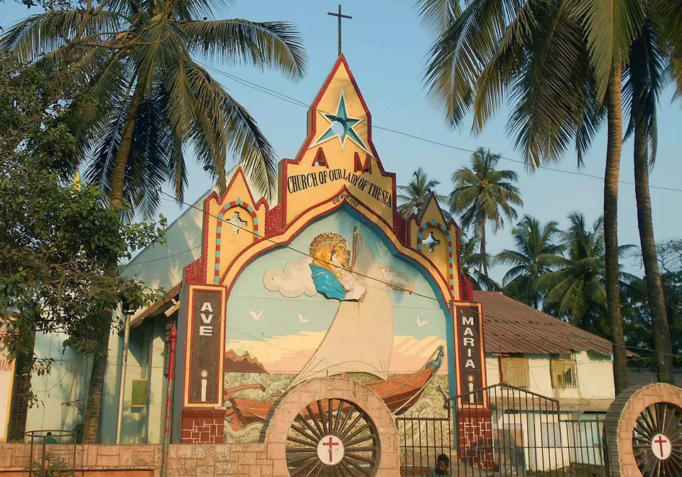 Photo of Madh Church, Mumbai by Tanvi Shah (travelstoriesbytan)