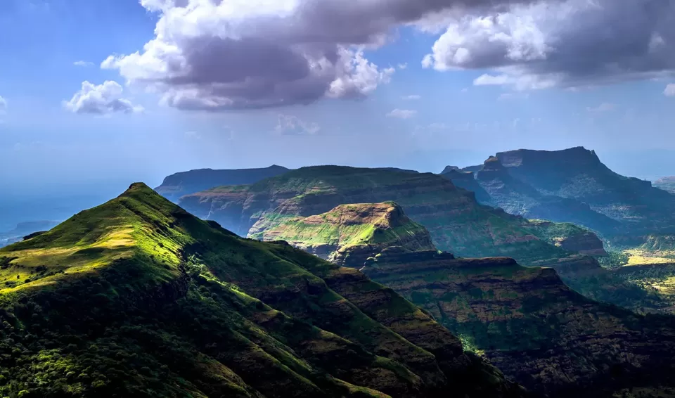 Photo of Kalsubai Trek, Rajur by Tanvi Shah (travelstoriesbytan)