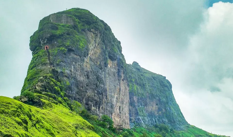 Photo of Harihar Fort, Harshewadi by Tanvi Shah (travelstoriesbytan)