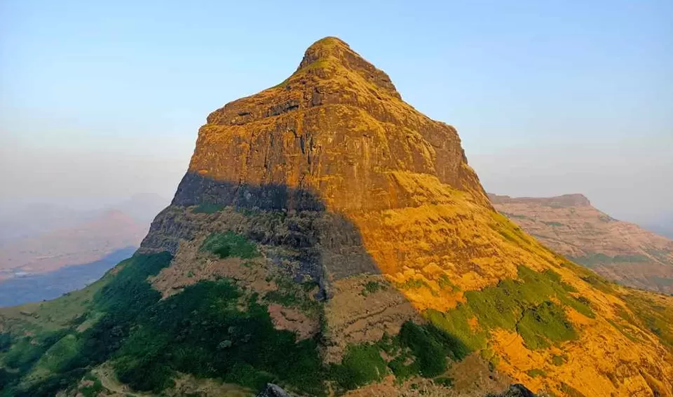 Photo of Salher Fort, Salher by Tanvi Shah (travelstoriesbytan)