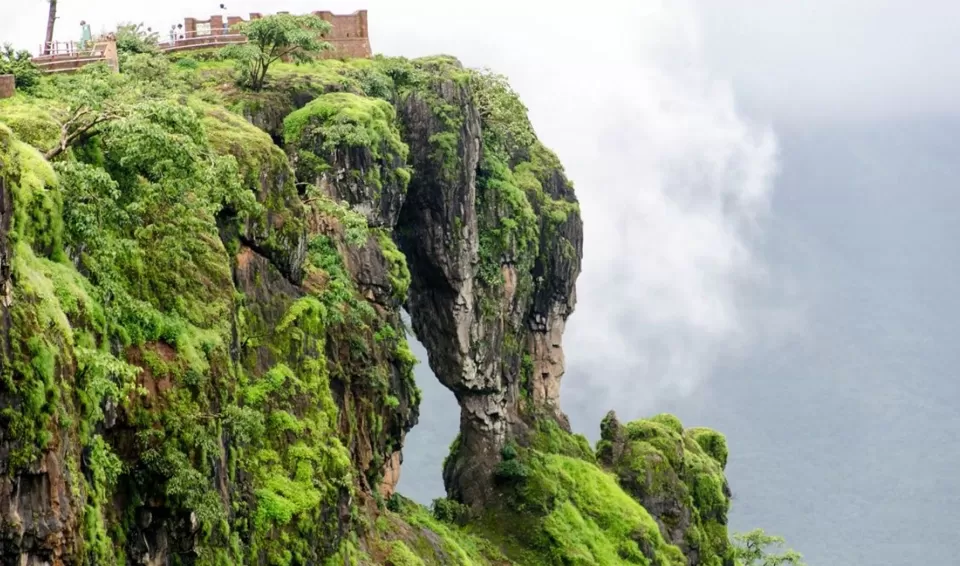 Photo of Mahabaleshwar, Pune Division by Tanvi Shah (travelstoriesbytan)