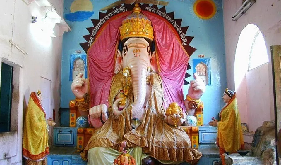 Photo of Shree Bada Ganesh Mandir, Ujjain by Tanvi Shah (travelstoriesbytan)