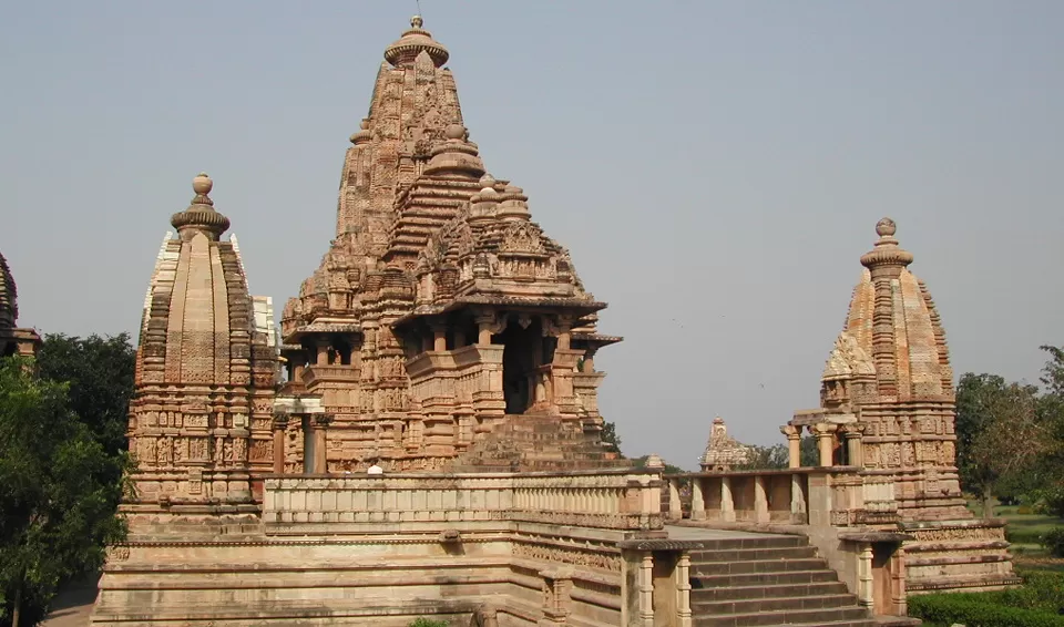 Photo of Lakshmana Temple, Khajuraho by Tanvi Shah (travelstoriesbytan)