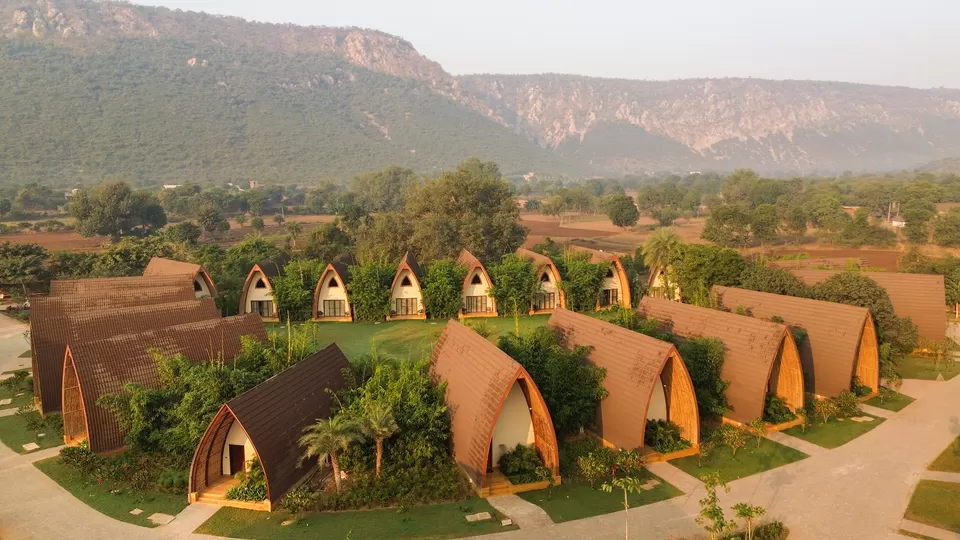 Photo of Discover the Landscape of Luxury-Wellness at Ananta Spa & Resort, Ajabgarh: Rajasthan's Quiet Secret by Tanvi Shah (travelstoriesbytan)