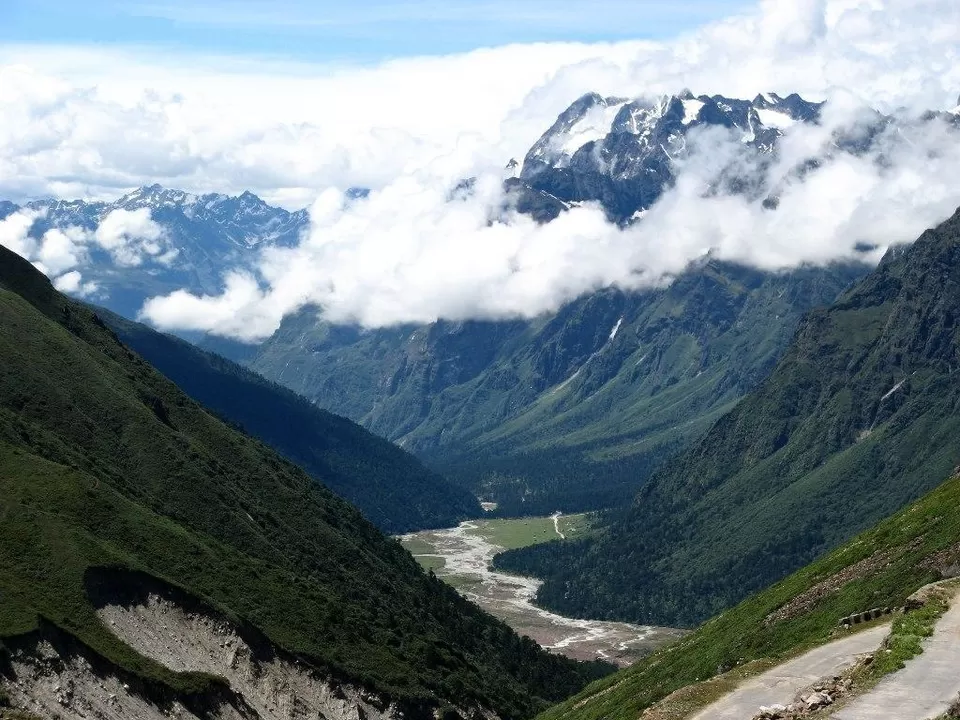 Photo of Yumthang, North Sikkim by Shruti Singh