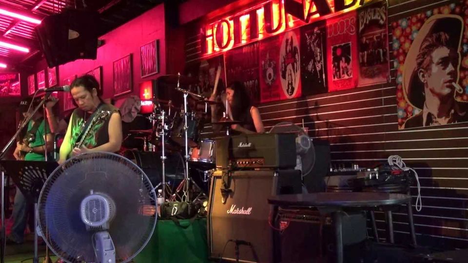 Photo of Energy, Craze, and Chaos: Here’s All That You Need to Know About Nightlife in Pattaya! by Arhi