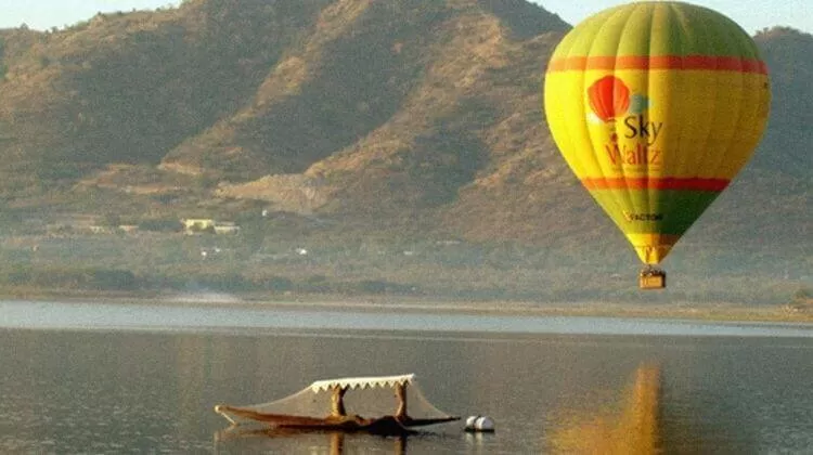 Photo of Zabarwan Park زبرون پارک, Srinagar by Arhi