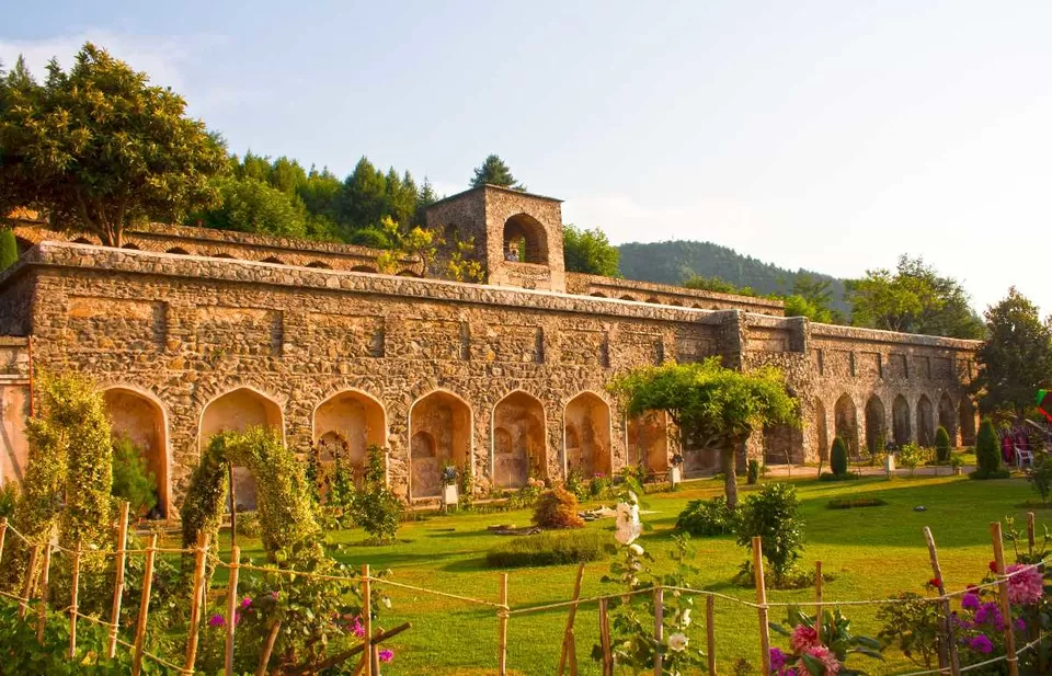 Photo of Pari Mahal, Srinagar by Arhi