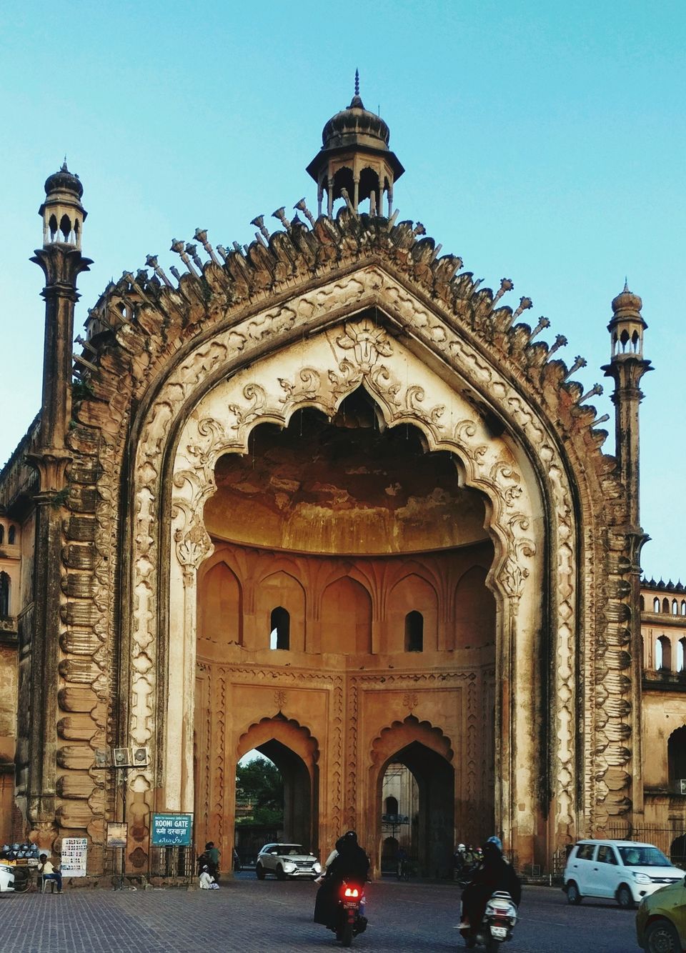 Photo of Lucknow & The Nawabs by Prakhar Tewari