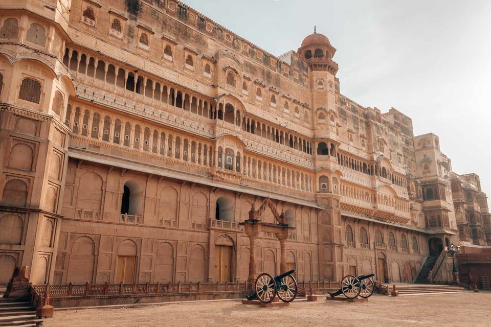 Photo of Best Tourist Places To Visit In Rajasthan: Get The Proper Glimpse of The Lovely State by Pallavi Chugh