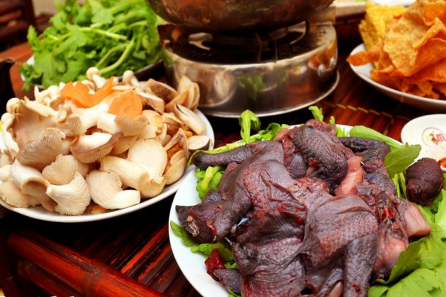 Photo of Exploring Northern Vietnam's Culinary Treasures: Sapa, Hanoi, Ninh Binh, and Ha Long Best Bites by Gadt Travel