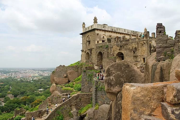 Photo of Golconda Fort 2/7 by 